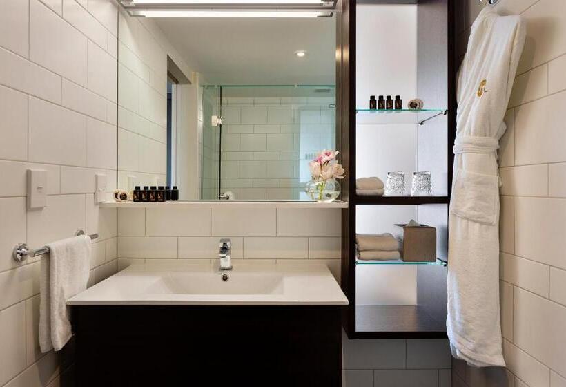 스탠다드 룸 킹사이즈 침대, Mövenpick Hotel Auckland