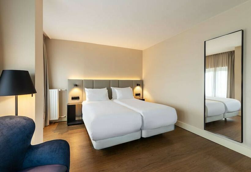 اتاق استاندارد, NH Amsterdam Schiller