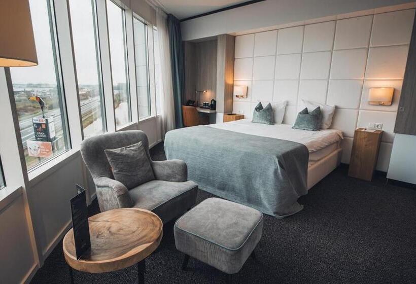 이그제큐티브 룸, Van Der Valk Hotel Tiel