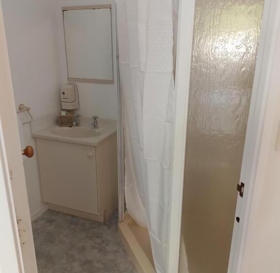 Номер Стандарт, Acacia Lodge Motel