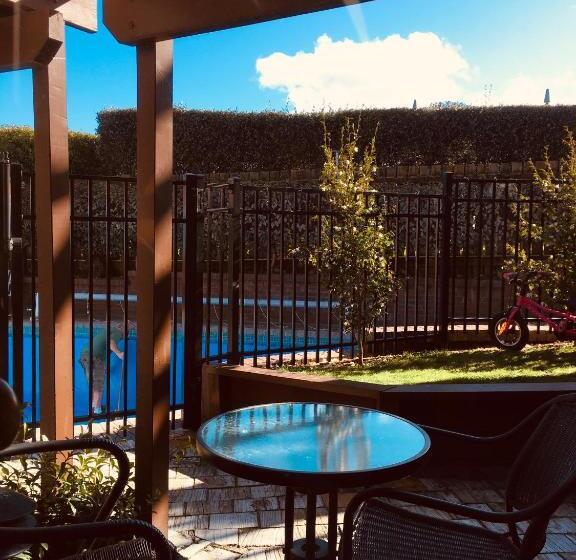 패밀리 룸, Cascades Lakefront Motel