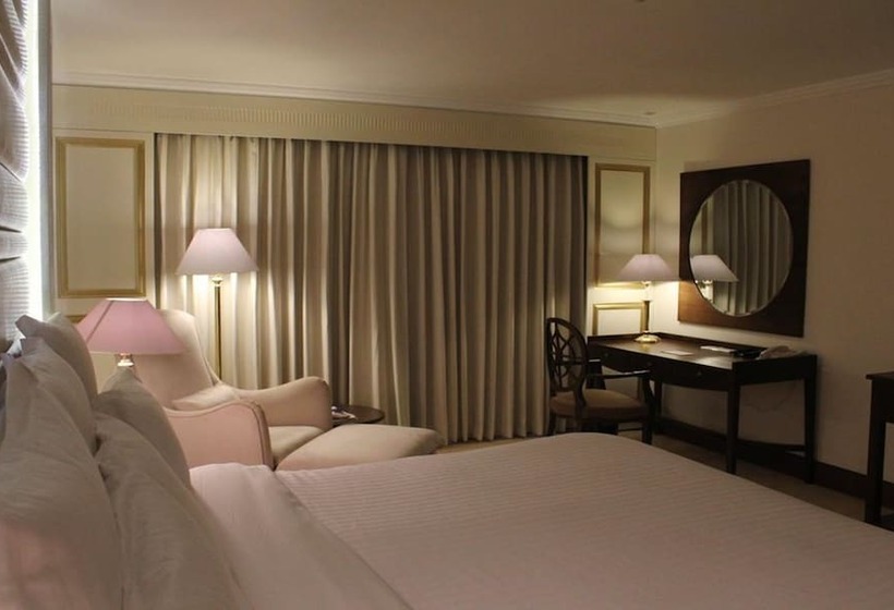 اتاق اجرایی, Karachi Marriott