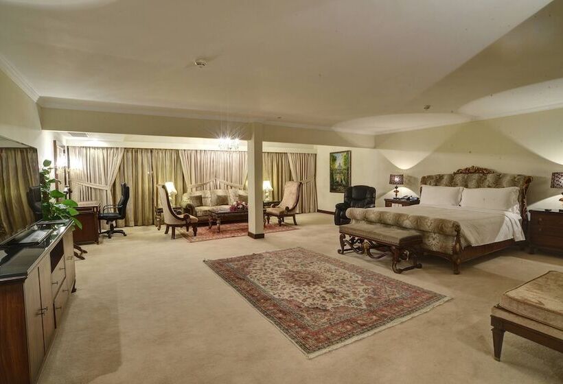 سوئیت پرزیدنت, Karachi Marriott