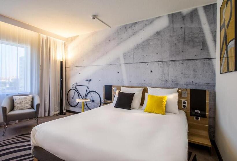 Номер Superior, Novotel Wrocław Centrum