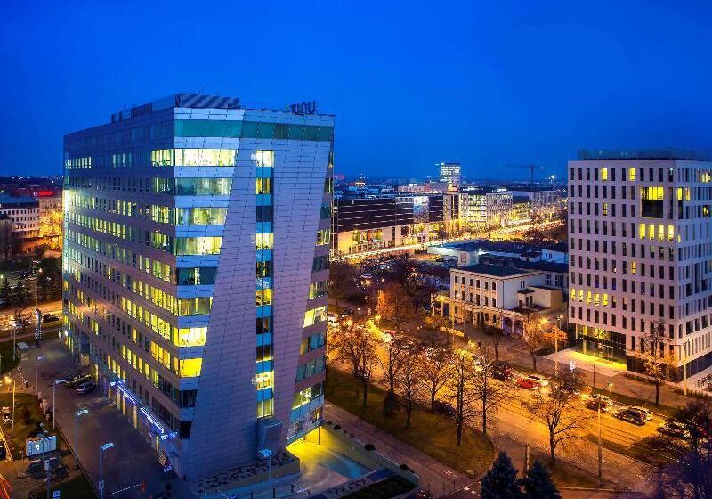 Номер Superior, Novotel Wrocław Centrum