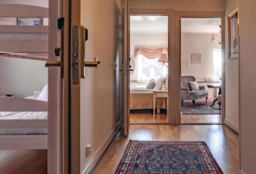 Семейный Номер, Best Western Strand