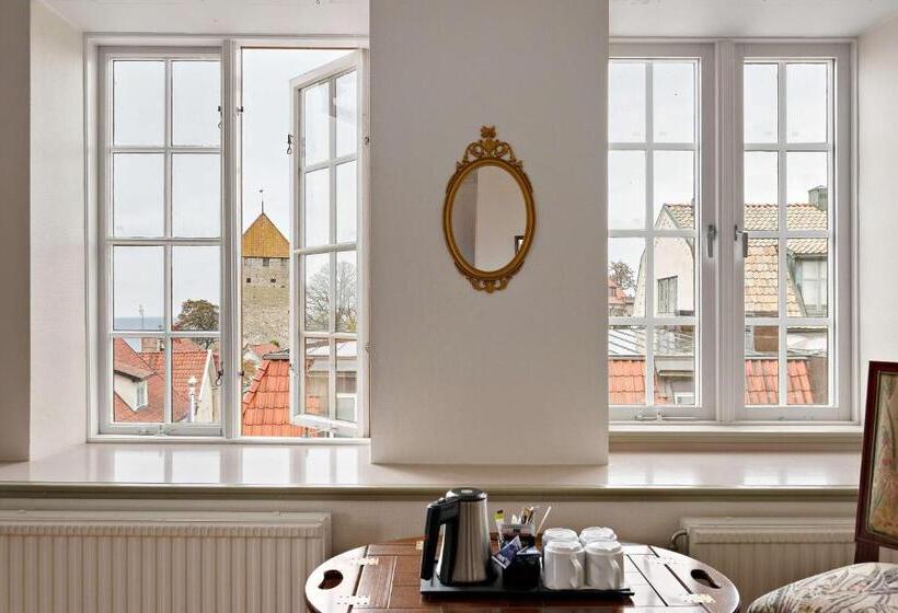 Семейный Номер, Best Western Strand
