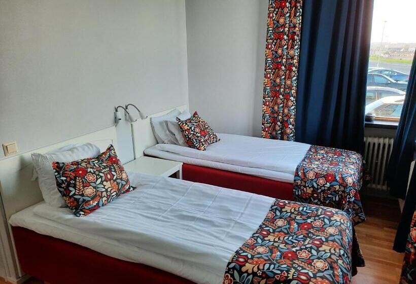 Номер Стандарт Вид на Озеро, Svea   Sure Hotel Collection By Best Western