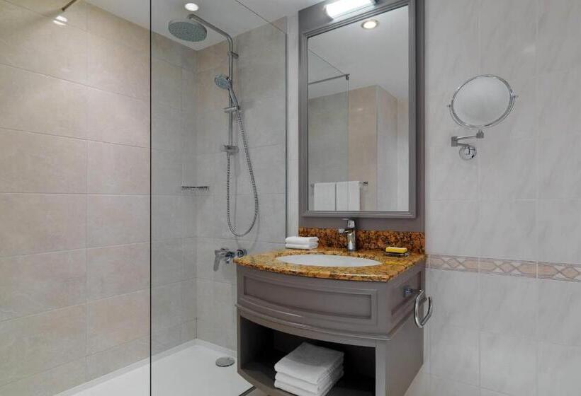 キングサイズベッドのスーペリアルーム, Armenia Marriott Hotel Yerevan