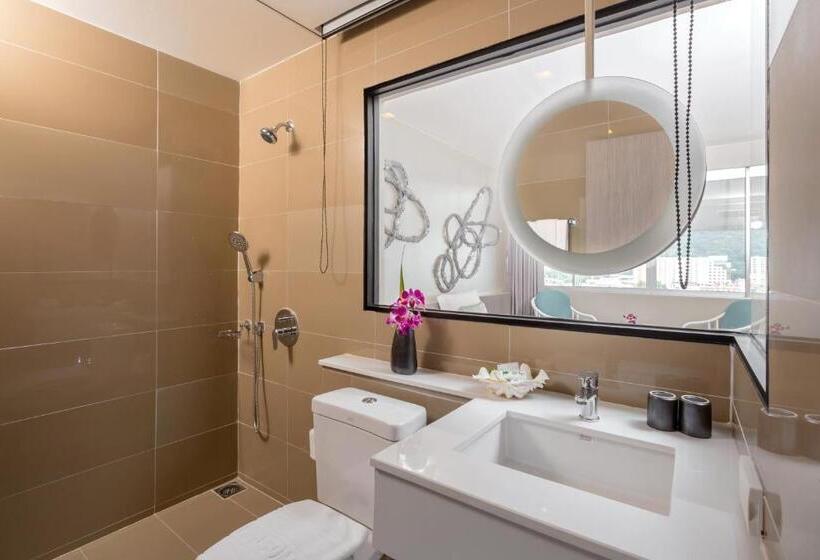 اتاق لوکس, Pearl Hotel Phuket
