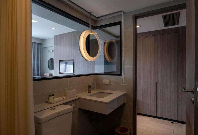 اتاق لوکس, Pearl Hotel Phuket