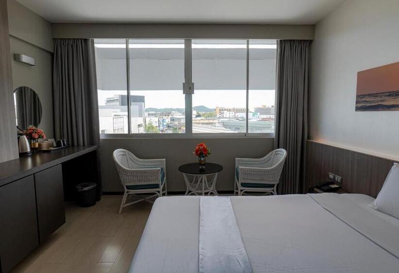 اتاق لوکس, Pearl Hotel Phuket
