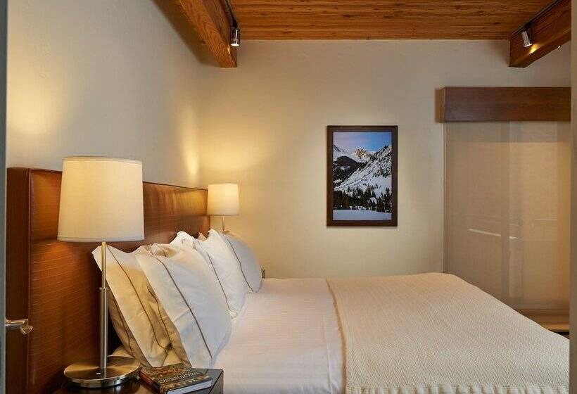 Апартаменты 2 Спальни, Aspen Square Condominium