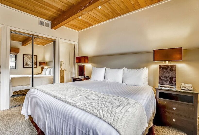 Апартаменты 2 Спальни, Aspen Square Condominium