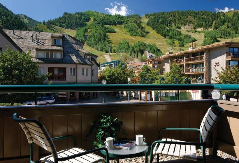 Апартаменты 2 Спальни, Aspen Square Condominium