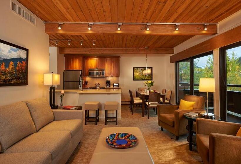Апартаменты 2 Спальни, Aspen Square Condominium