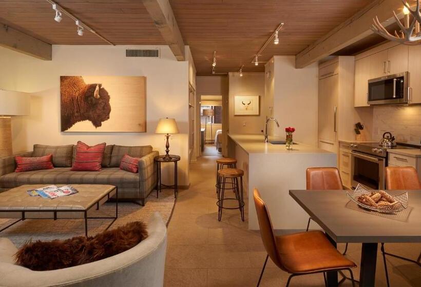 Апартаменты 2 Спальни, Aspen Square Condominium