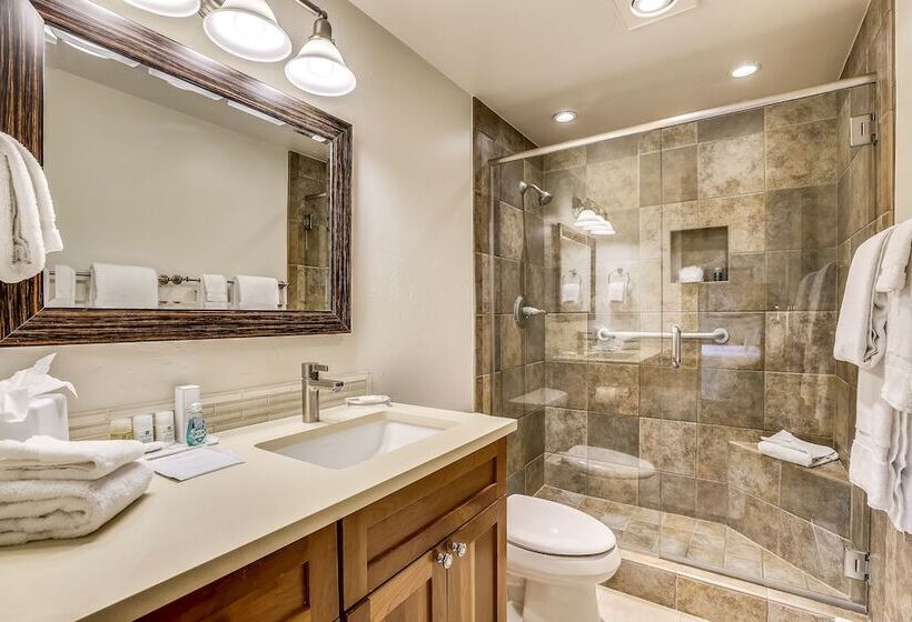Апартаменты 2 Спальни, Aspen Square Condominium