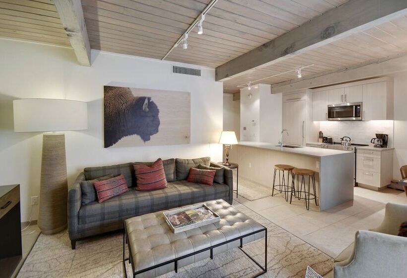 Апартаменты 2 Спальни, Aspen Square Condominium