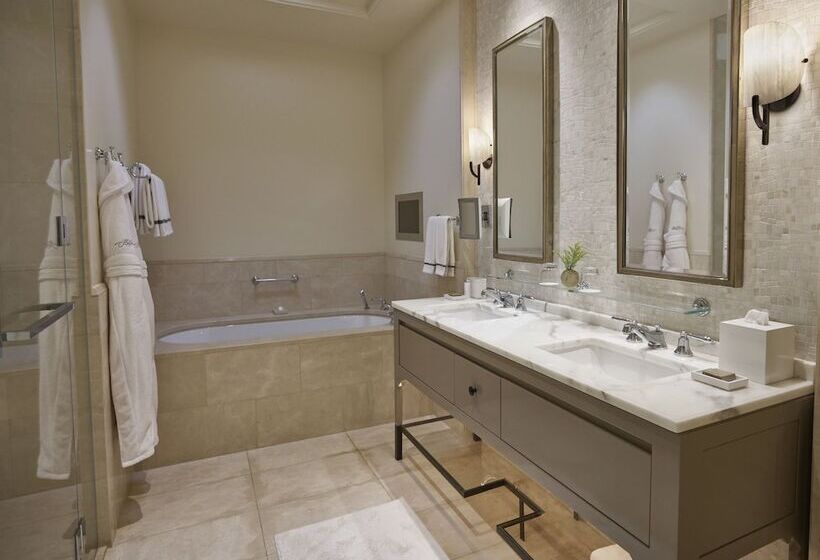 Полулюкс, Belair  Dorchester Collection