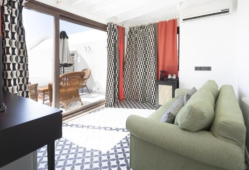 Family Suite, Magna Manastir