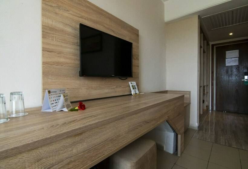 Deniz Manzaralı Standart Oda, Riadh Palms Resort & Spa