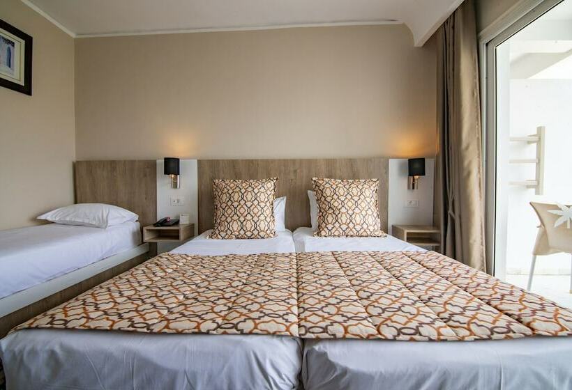 اتاق خانوادگی, Riadh Palms Resort & Spa