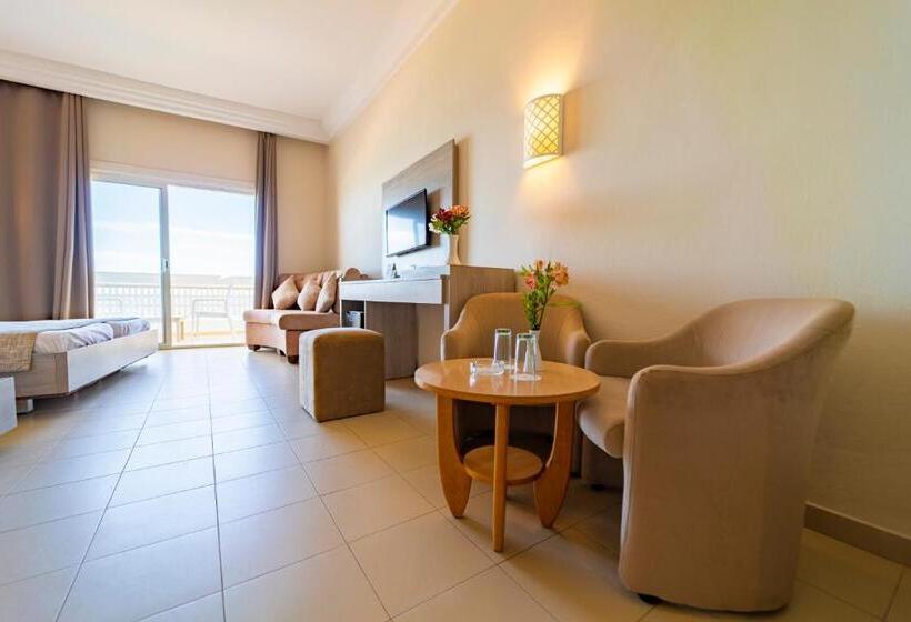 اتاق استاندارد چهار تخته, Riadh Palms Resort & Spa