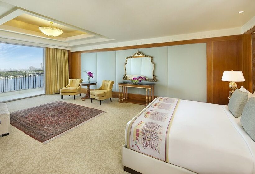 Suíte Real, The Nile Ritz Carlton