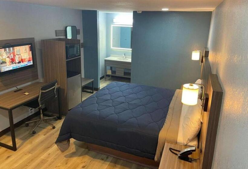 Номер Стандарт Кровать Кинг Адаптированный для Инвалидов, Rodeway Inn & Suites