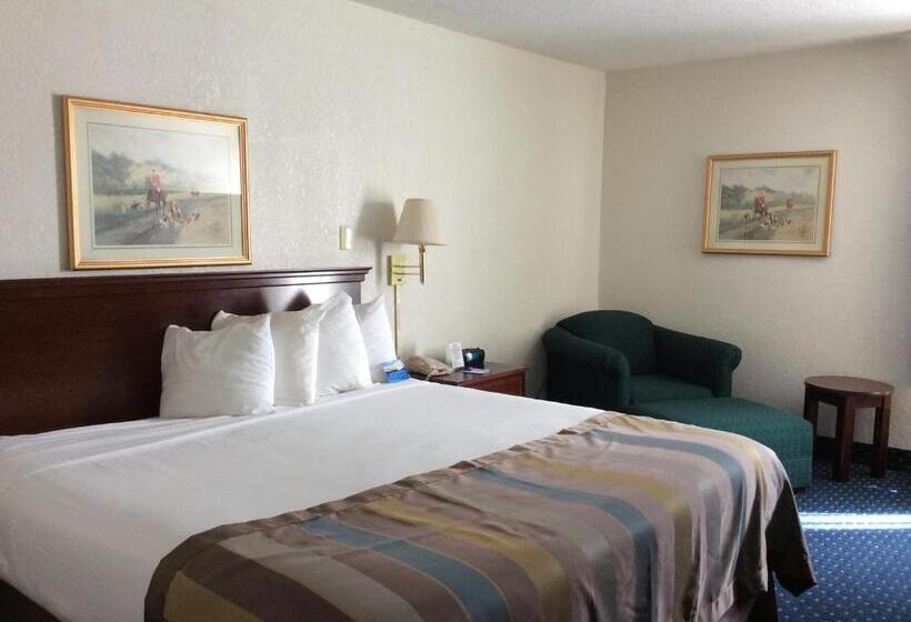 Люкс Deluxe Кровать Кинг, Baymont By Wyndham Greensboro/coliseum