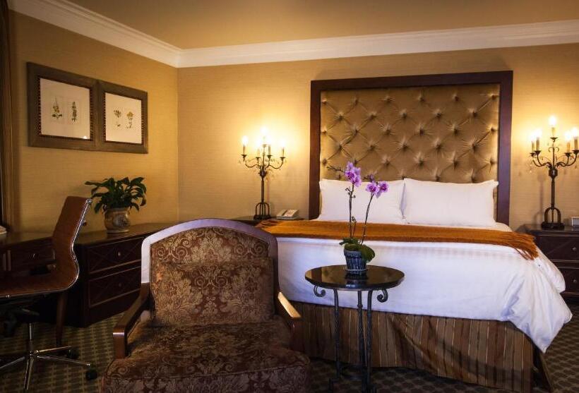 キングサイズベッドのスイートルーム, Best Western Plus Sunset Plaza