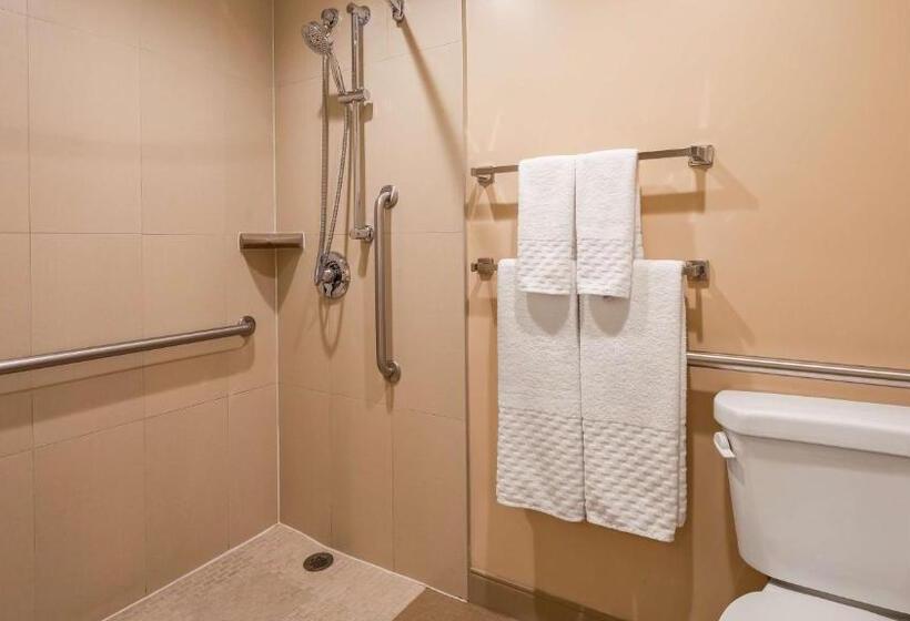 Номер Стандарт Кровать Кинг Адаптированный для Инвалидов, Best Western Plus West Covina Inn
