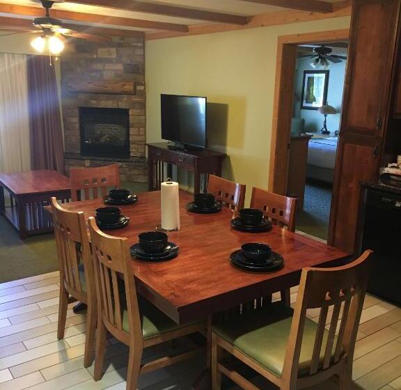 Люкс 2 Спальни, Brian Head Lodge