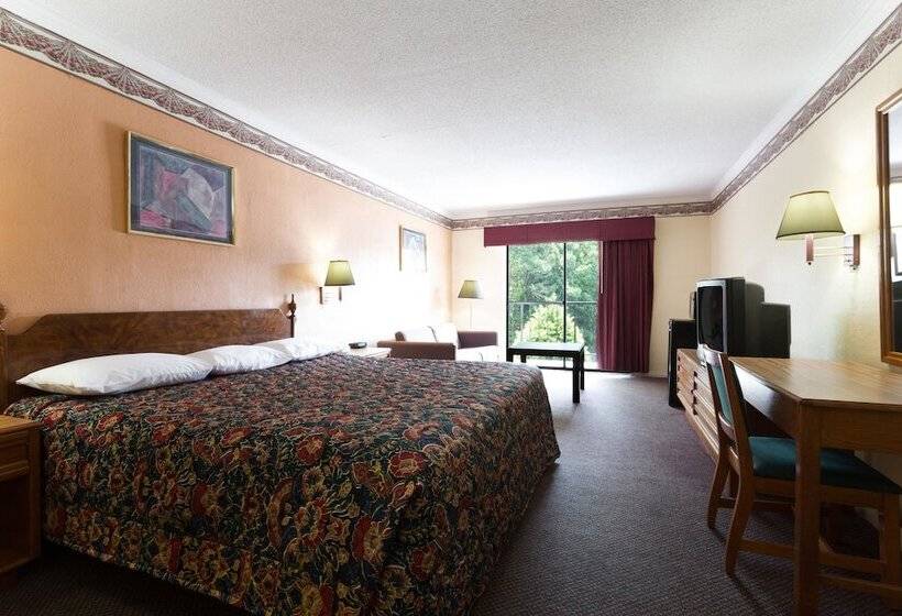 اتاق استاندارد با 2 تخت دوبل, Days Inn By Wyndham Raleigh South
