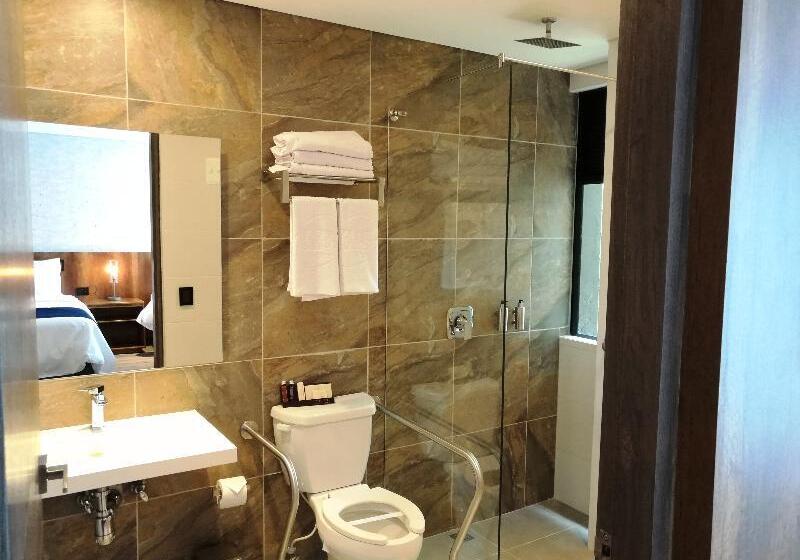 Номер Стандарт, Holiday Inn Express Los Angeles Lax Airport, An Ihg