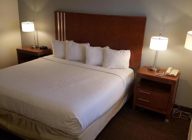 Номер Стандарт Кровать Кинг Адаптированный для Инвалидов, Surestay Hotel By Best Western Hollister