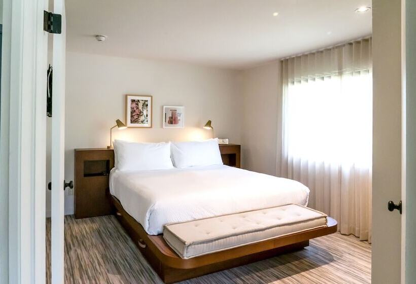 디럭스 룸, Flamingo Resort & Spa