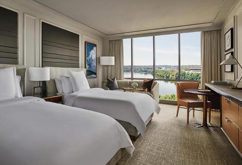 חדר סטנדרט נוף לאגם, Four Seasons Hotel Austin