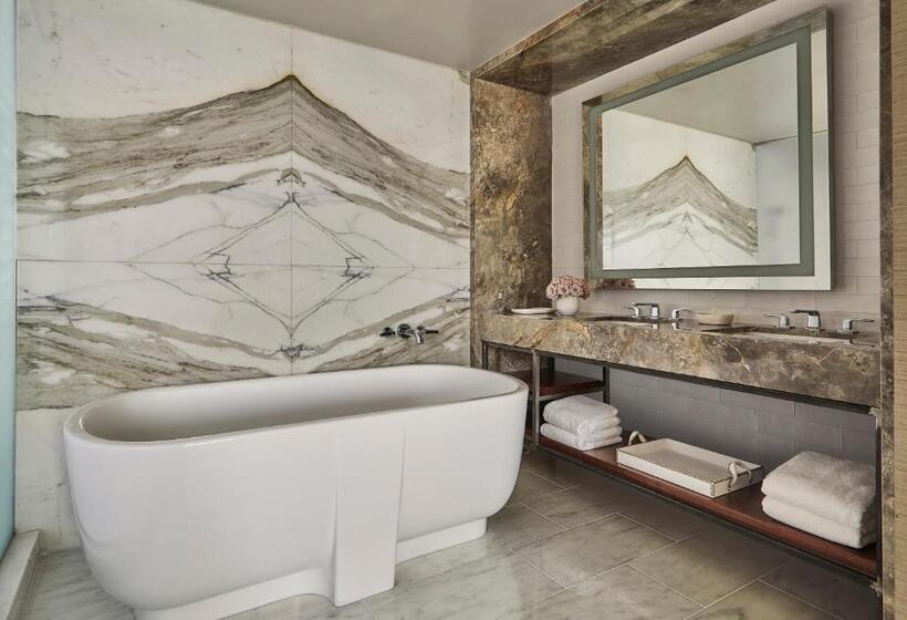 סוויטה עם נוף לעיר, Four Seasons Hotel Austin
