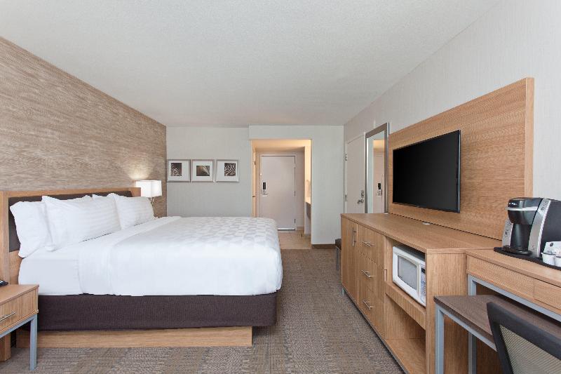 스탠다드 룸 킹사이즈 침대, Holiday Inn Palmdale Lancaster, An Ihg