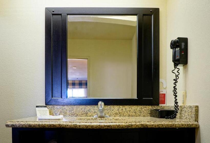 스위트 킹사이즈 침대, Ramada By Wyndham Ontario