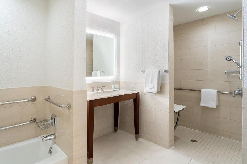스탠다드 룸 킹사이즈 침대, The Westin Tampa Bay