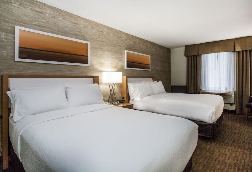 Номер Стандарт 2 Двуспальные Кровати, Holiday Inn Saratoga Springs, An Ihg