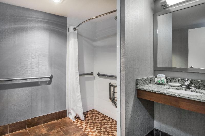 Quarto Estandar Cama King, Holiday Inn Saratoga Springs, An Ihg