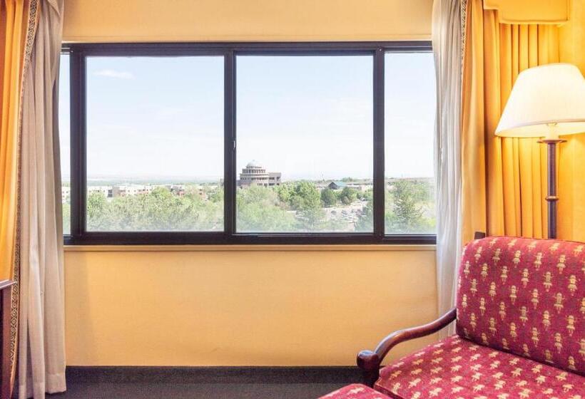 Люкс Кровать Кинг, Albuquerque Marriott Pyramid North