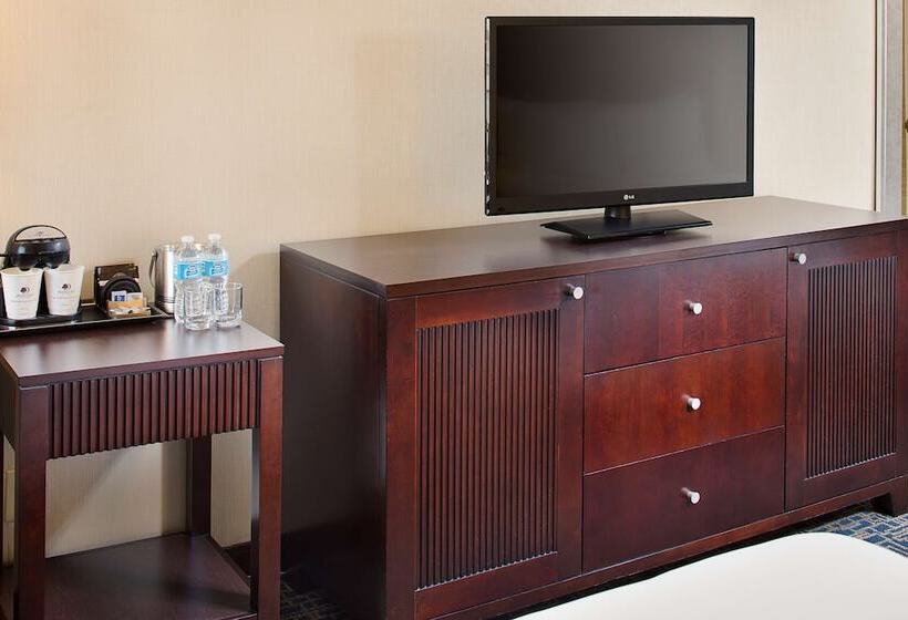 חדר סטנדרט שתי מיטות זוגיות, Doubletree Hotel Baltimore   Bwi Airport
