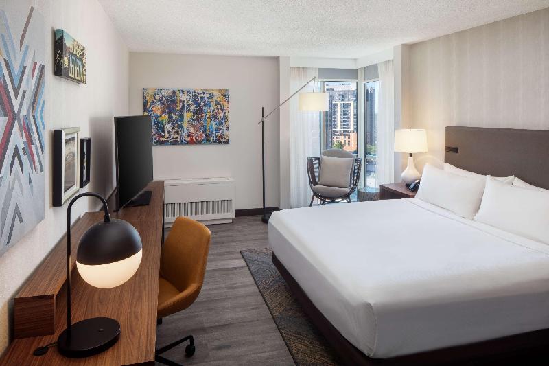 디럭스 룸 킹사이즈 침대, The Bethesdan Hotel, Tapestry Collection By Hilton
