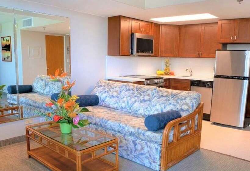 سوییت, Imperial Hawaii Resort