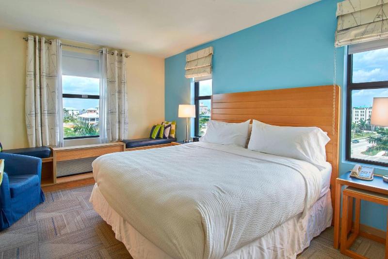 Стандартный Номер Кровать Кинг, Four Points By Sheraton Punta Gorda Harborside